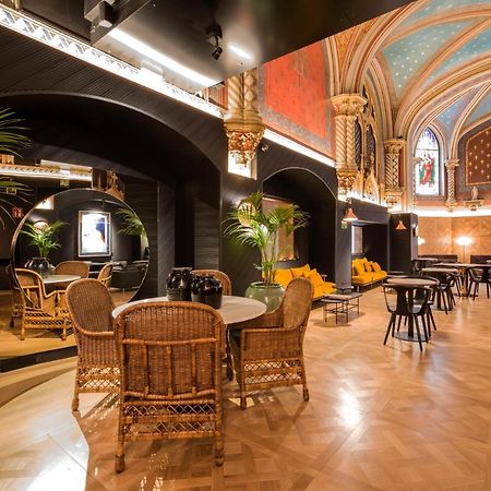ホテル Zenit Convento San Martin サン・セバスティアン エクステリア 写真