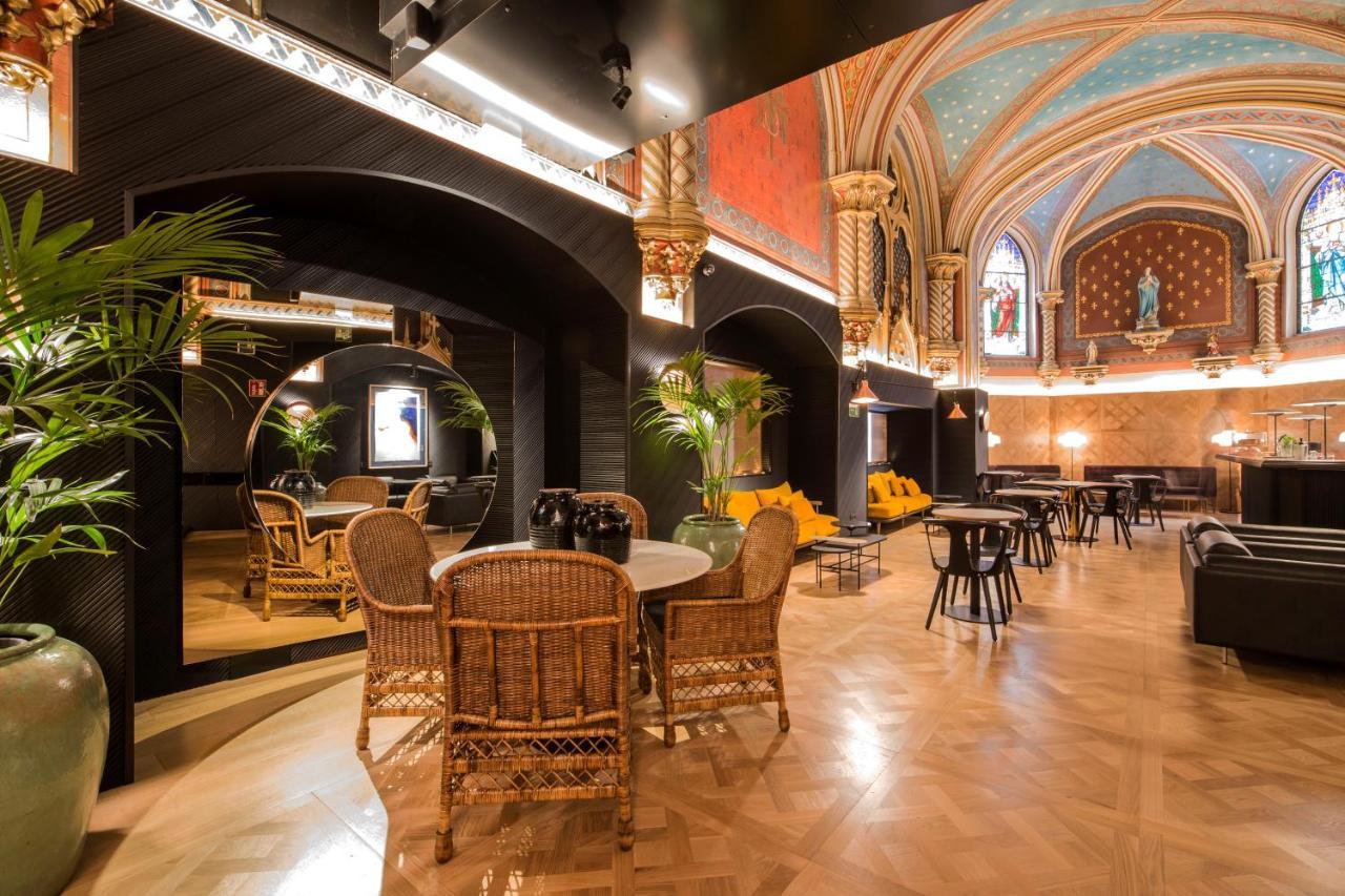 ホテル Zenit Convento San Martin サン・セバスティアン エクステリア 写真